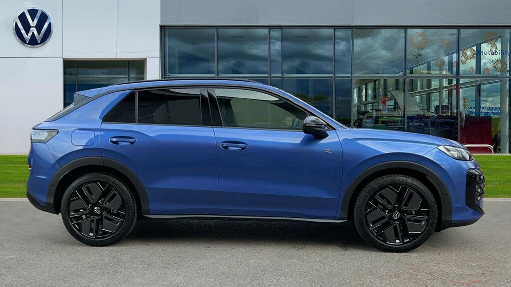 Volkswagen T-Roc New T-roc R-line 15 Etsi 150 Ps 7-Speed Dsg Black #4