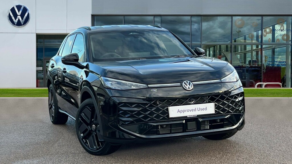 Volkswagen T-Roc New T-roc R-line 1.5 Etsi 150Ps 7-Speed Dsg Black