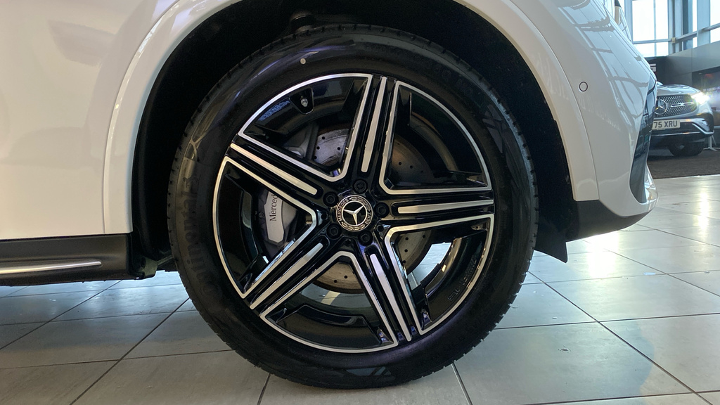 Mercedes-Benz GLC Class Glc 300D 4Matic Amg Line Premium Pan PF75DNU White #5