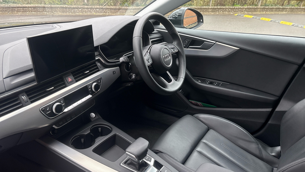 Audi A5 A5 35 Tfsi Sport S Tronic DA24JKV Black #2