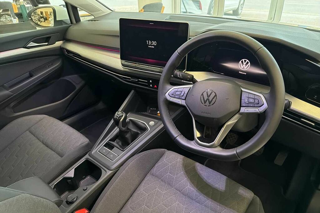 Volkswagen Golf 1.5 Tsi 150 Match RJ75NYV White #6