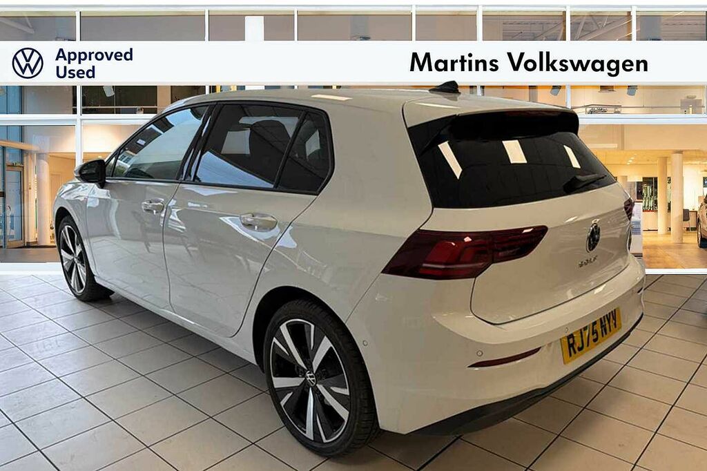 Volkswagen Golf 1.5 Tsi 150 Match RJ75NYV White #3