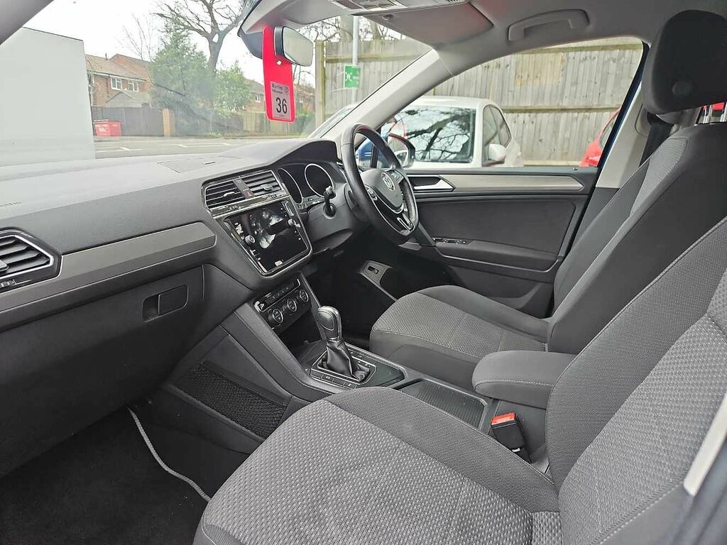 Volkswagen Tiguan Allspace 2.0 Tdi Se Nav Dsg LB18LLO Blue #2