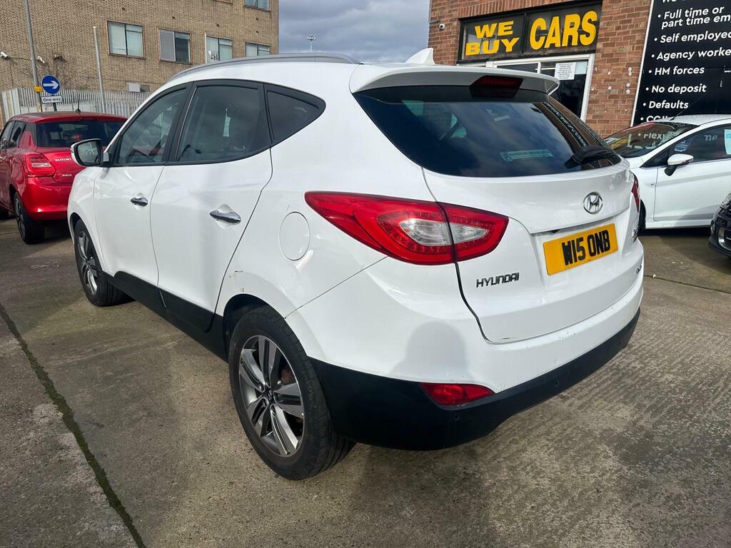 Hyundai Ix35 2.0 Crdi Premium 4Wd Euro 5 W15ONB White #3