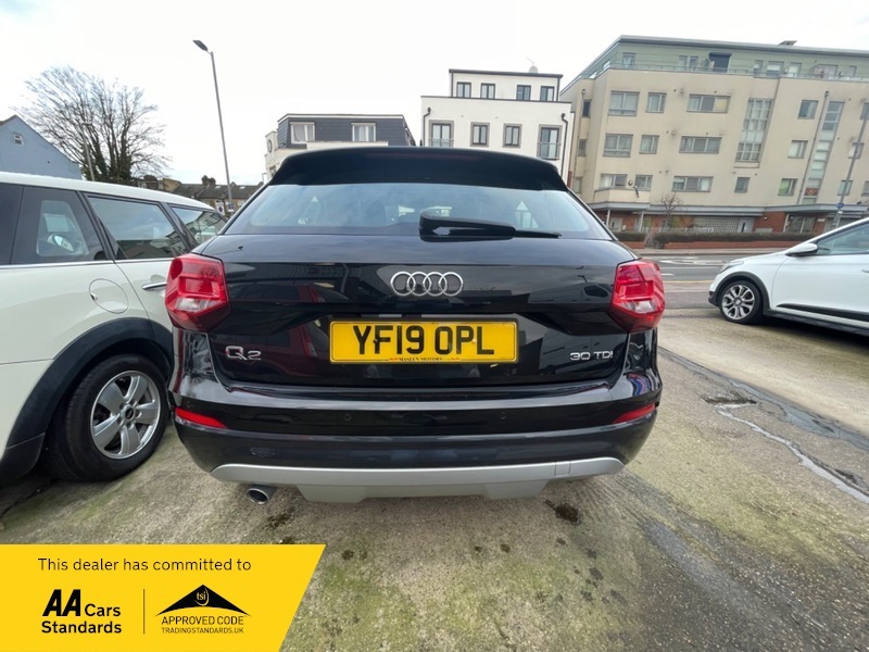 Audi Q2 Tdi Se YF19OPL Black #5