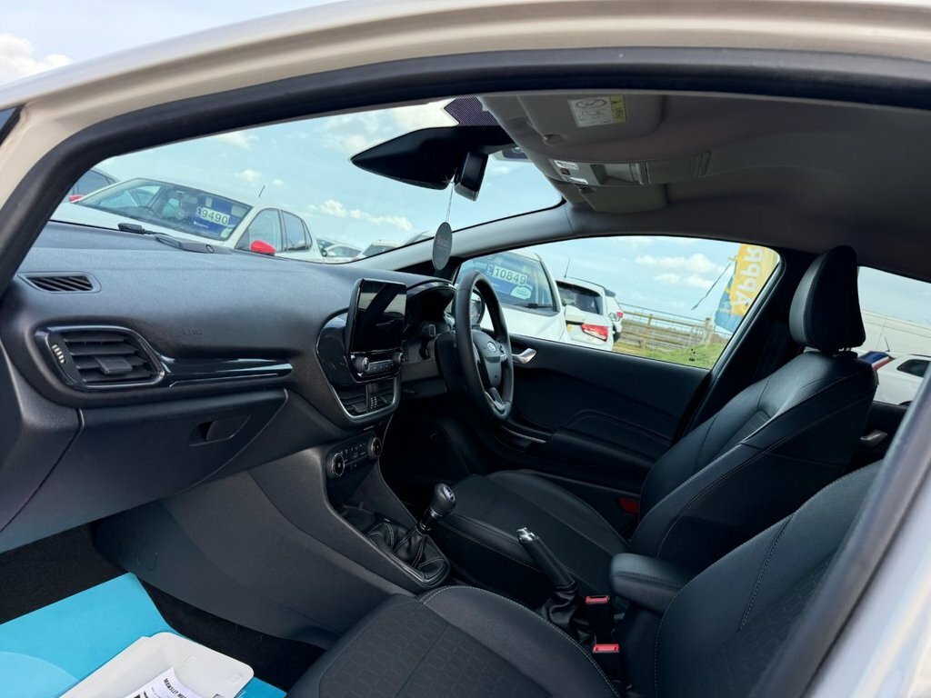 Ford Fiesta 1L Titanium X HK21YNU White #4