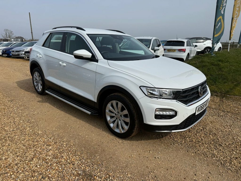 Volkswagen T-Roc 1.6L Se VO68HKT White #5