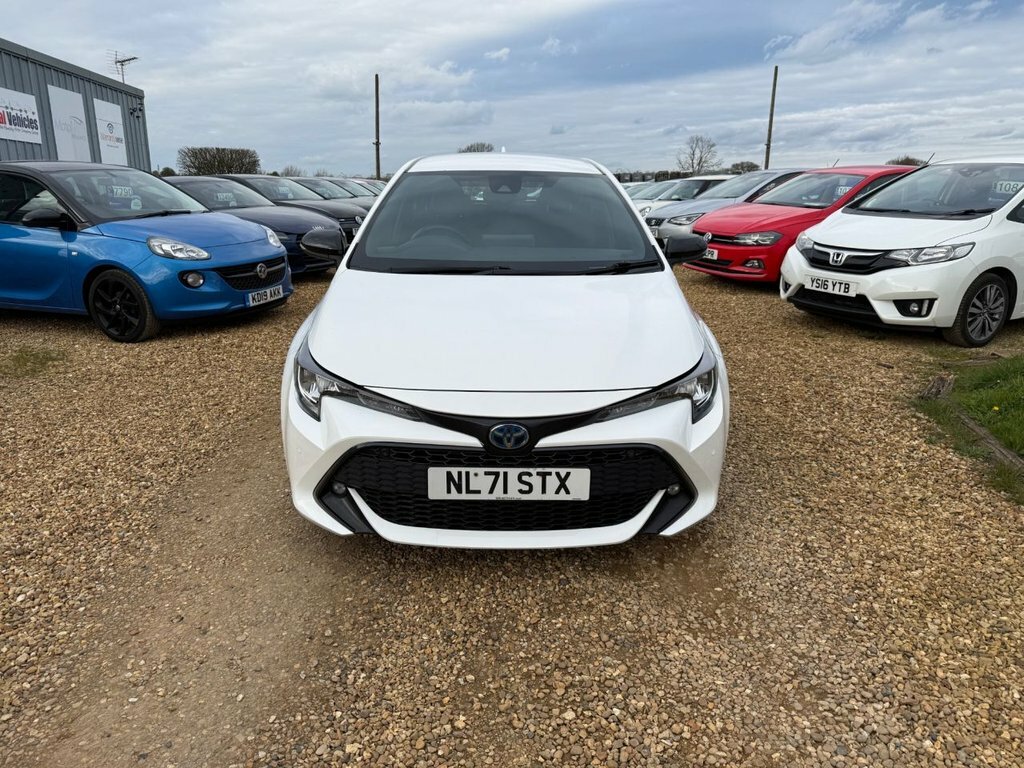 Toyota Corolla 1.8L Icon Tech NL71STX White #2