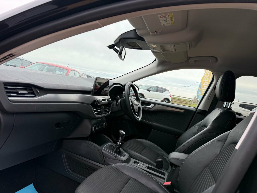 Ford Kuga 2L Titanium EA70RXD Black #4