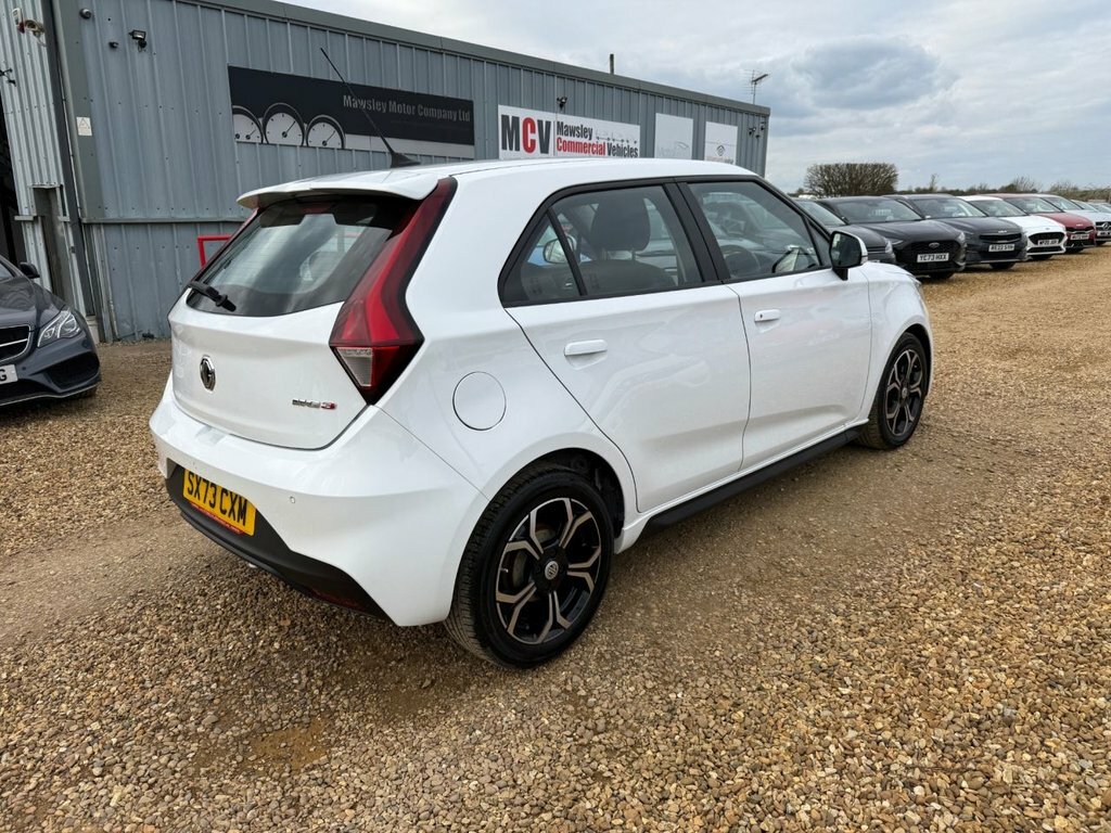 MG MG3 1.5L Exclusive Nav SX73CXM White #3