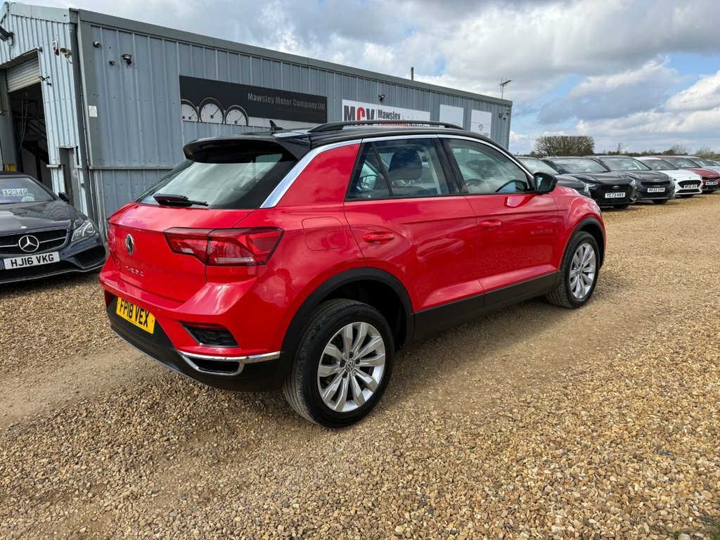 Volkswagen T-Roc 1L Se FP18VEX Red #3