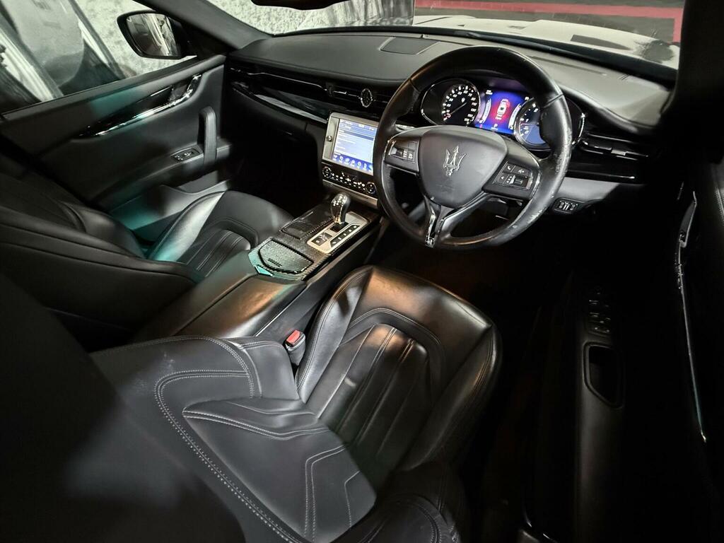 Maserati Quattroporte Dv6 Black #13