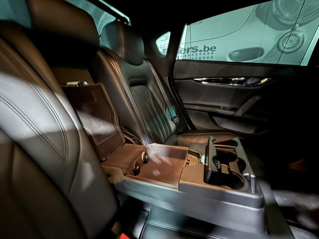 Maserati Quattroporte Dv6 Black #21