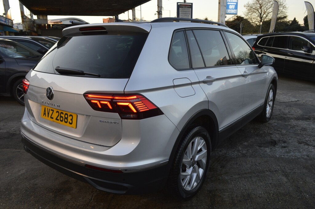 Volkswagen Tiguan Suv 1.4 Tsi 13Kwh Life 2022 AVZ2683 Silver #2