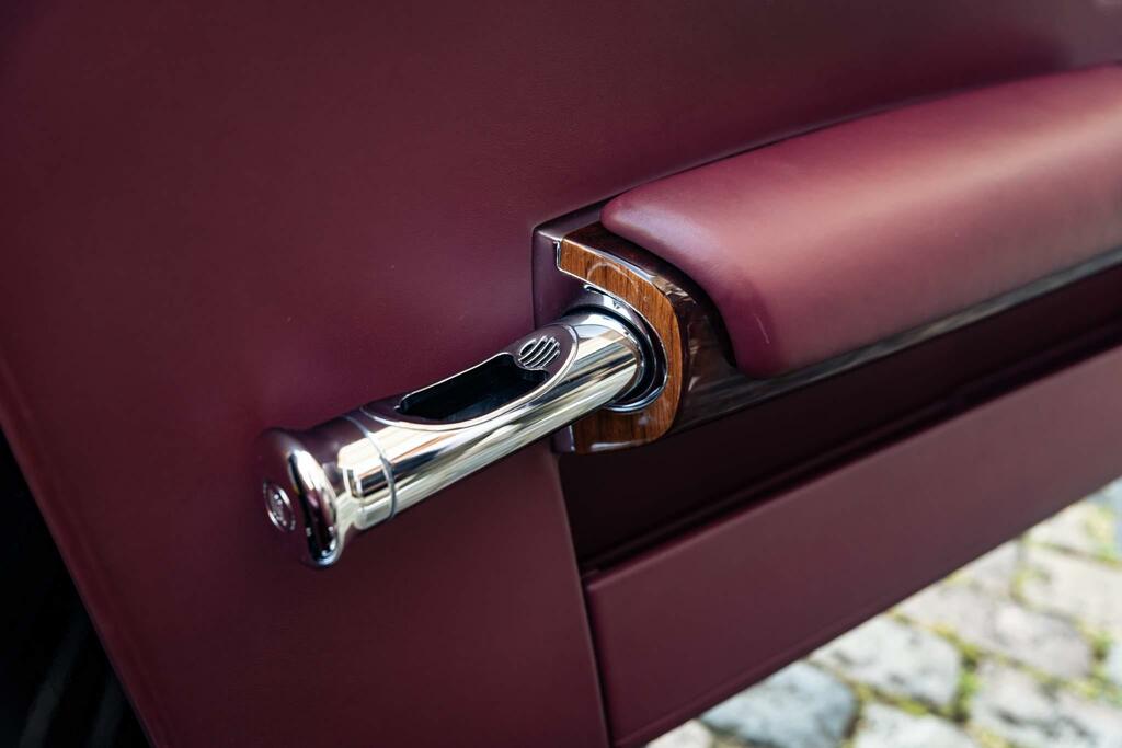 Rolls-Royce Phantom 6.7 V12drophead Coupe Euro 4 Silver #34