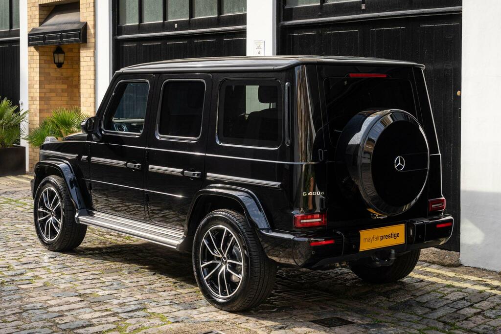 Mercedes-Benz G Class 2.9 G400d Amg Line Premium Plus G-tronic 4Matic Black #4