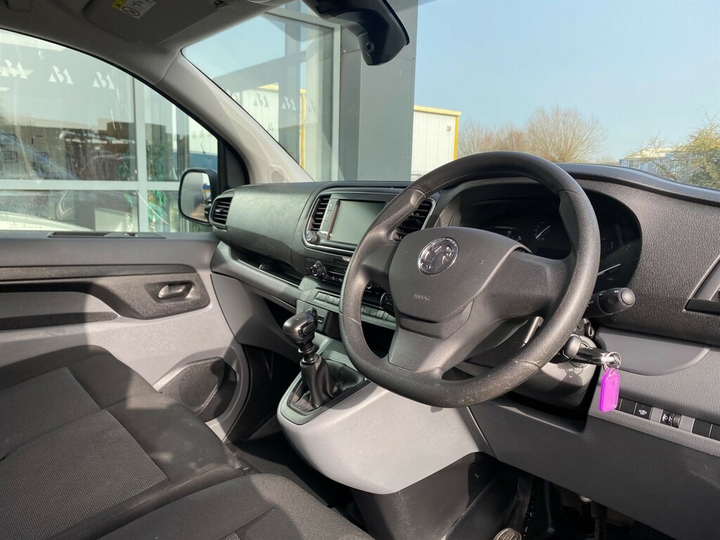 Vauxhall Vivaro 1.5 Turbo D 2900 Sportive L2 H1 Euro 6 Ss 6Dr DS72XVY  #4