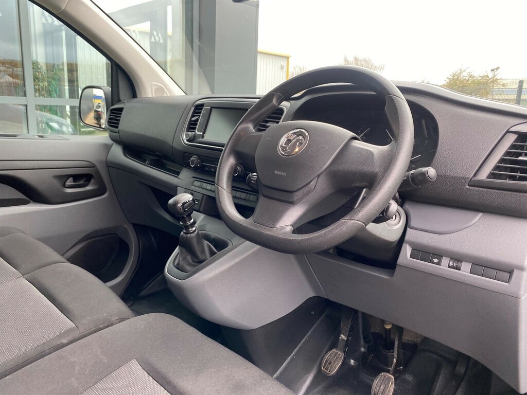 Vauxhall Vivaro 1.5 Turbo D 2900 Sportive L2 H1 Euro 6 Ss 6Dr DN72GYW  #4
