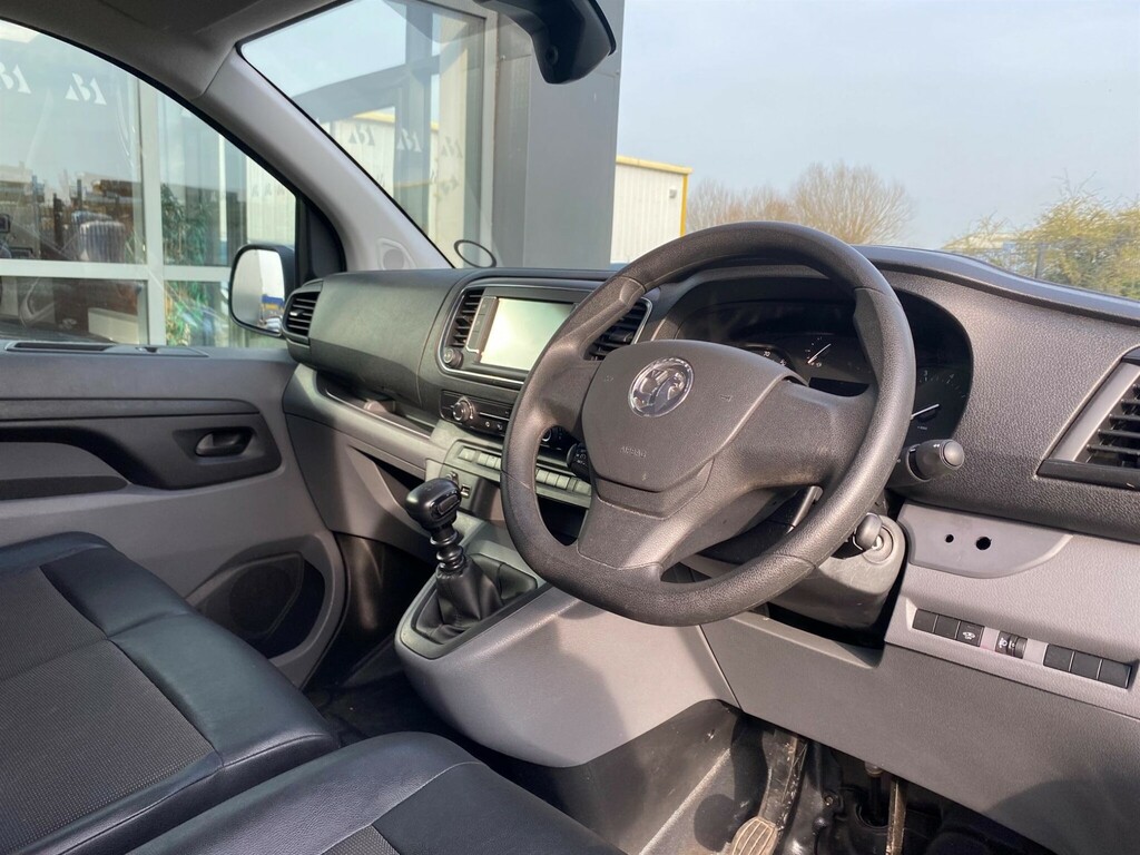Vauxhall Vivaro 1.5 Turbo D 2900 Sportive L2 H1 Euro 6 Ss 6Dr DY71YLV #4