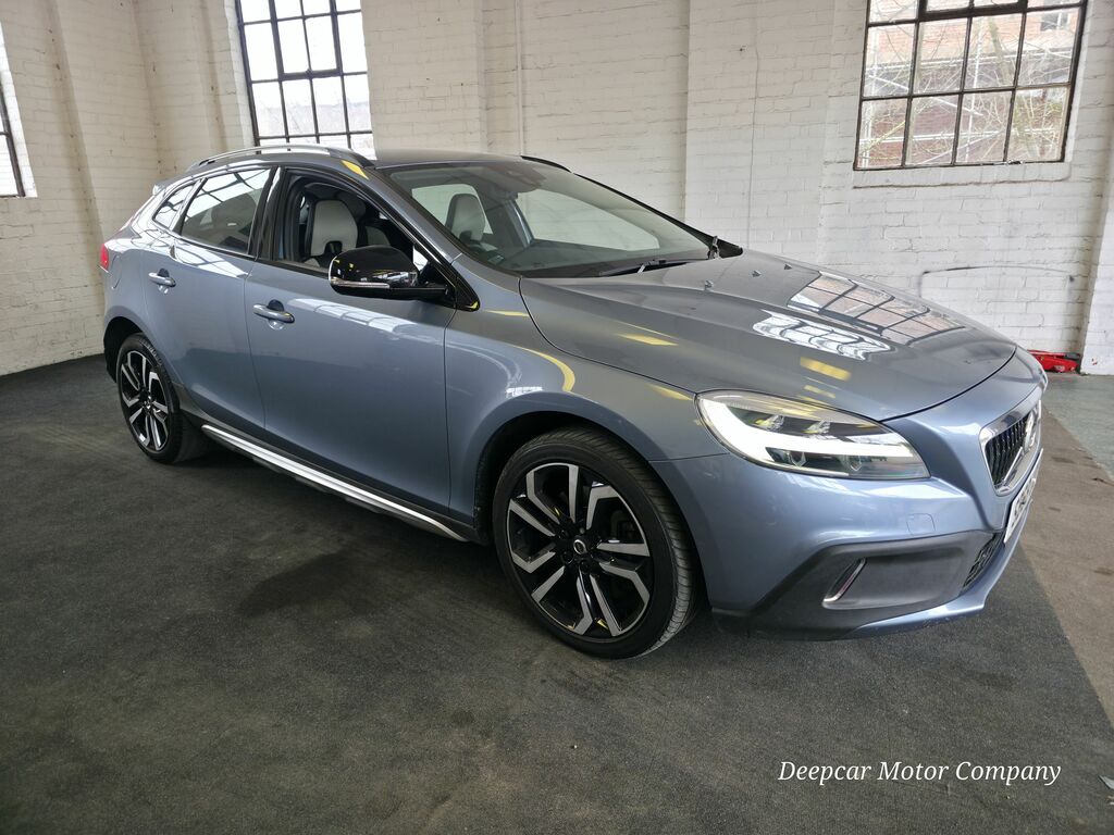 Volvo V40 Cross Country 1.5 T3 Gpf Pro SB68UOY Blue #6
