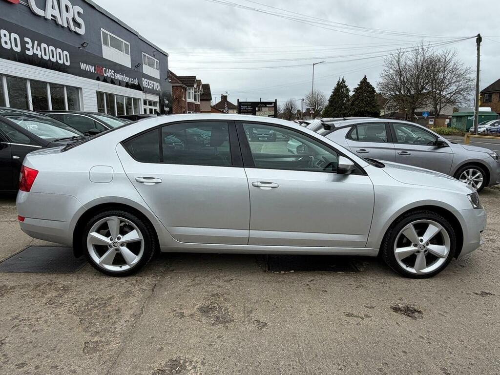 Skoda Octavia 1.6 Tdi Elegance Euro 5 Ss Silver #5