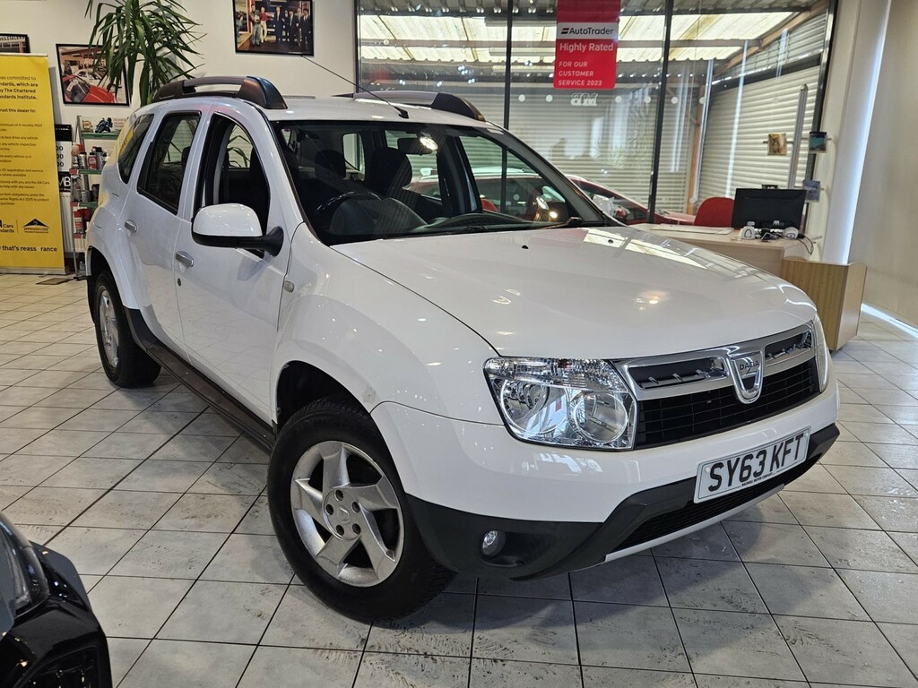 Dacia Duster Suv 1.5 Dci Laureate Mb 201363 White