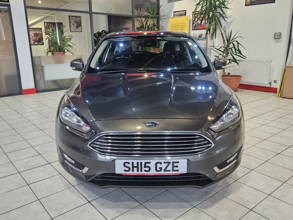 Ford Focus Hatchback 1.6 Tdci Titaniummb 201515 SH15GZE Grey #2