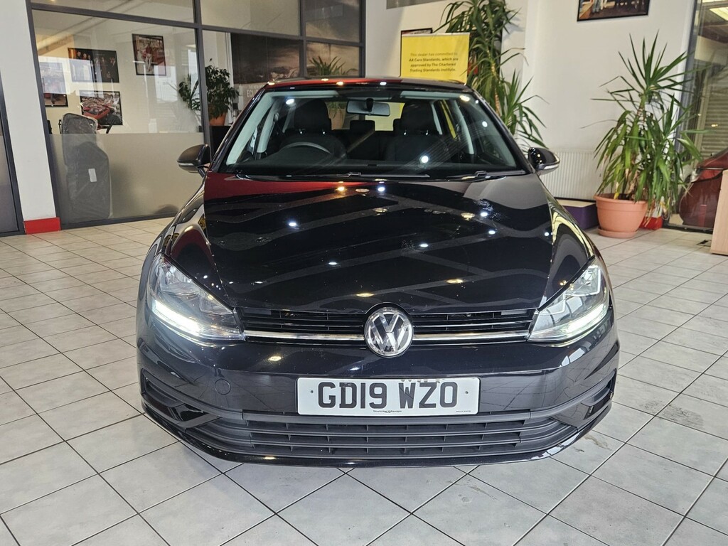 Volkswagen Golf Hatchback 1.0 Tsi S 201919 GD19WZO Black #2