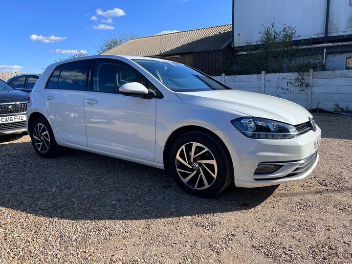 Volkswagen Golf 1.6 Tdi Match Dsg Euro 6 Ss YL19OJU White #4