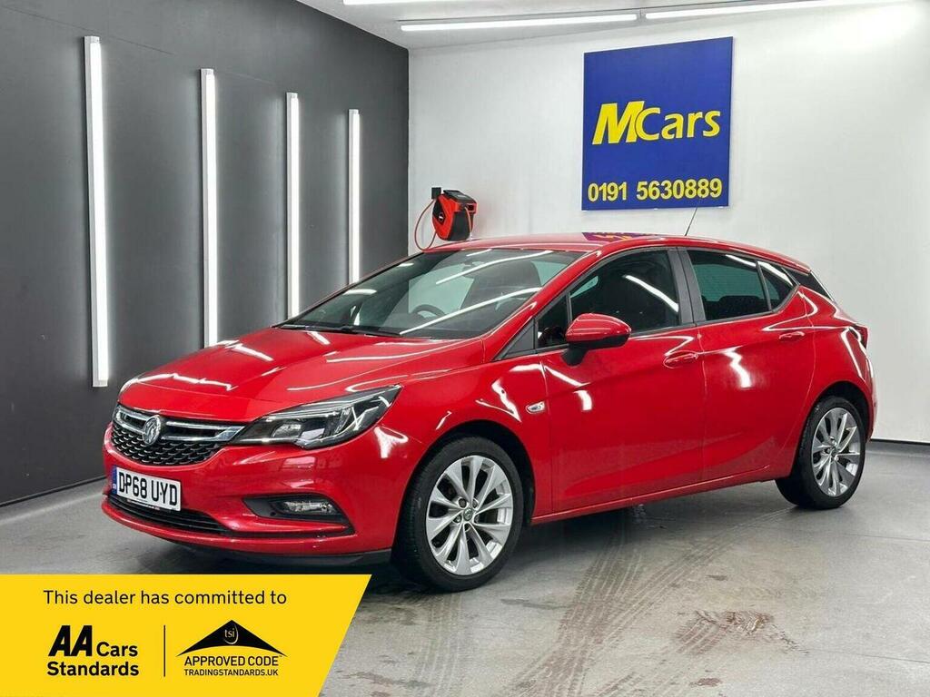 Vauxhall Astra Hatchback 1.0I Turbo Ecotec Design Euro 6 Ss Red
