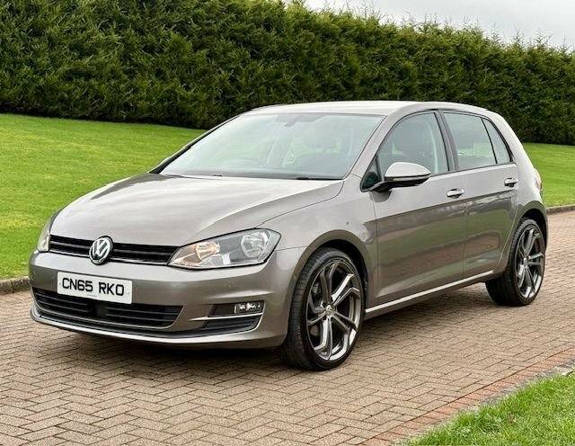 Volkswagen Golf 2.0 Tdi Bluemotion Tech CN65RKO Grey #2