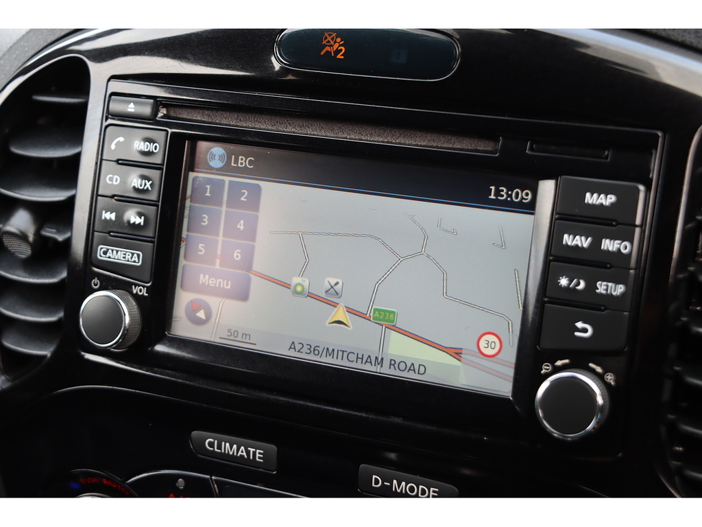 Nissan Juke Tekna EY19NPD Black #2