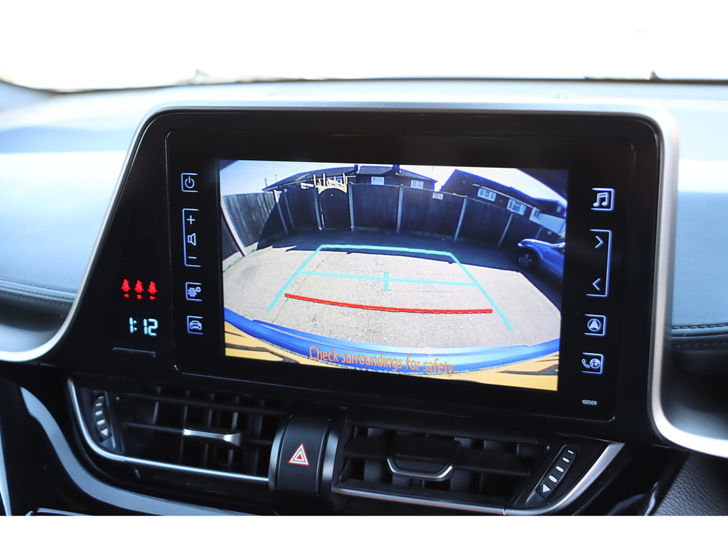 Toyota C-Hr Vvt-h Dynamic YD69FKN Blue #2