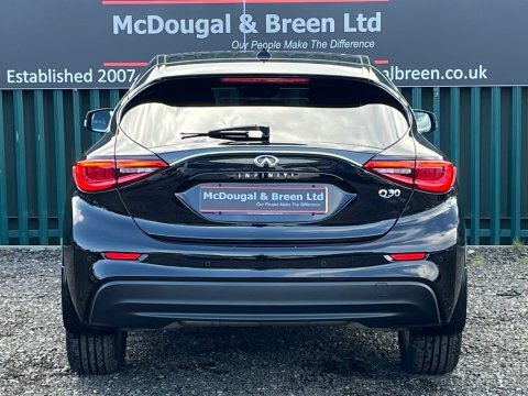 Infiniti Q30 Business Executive D NL66CNA Black #4