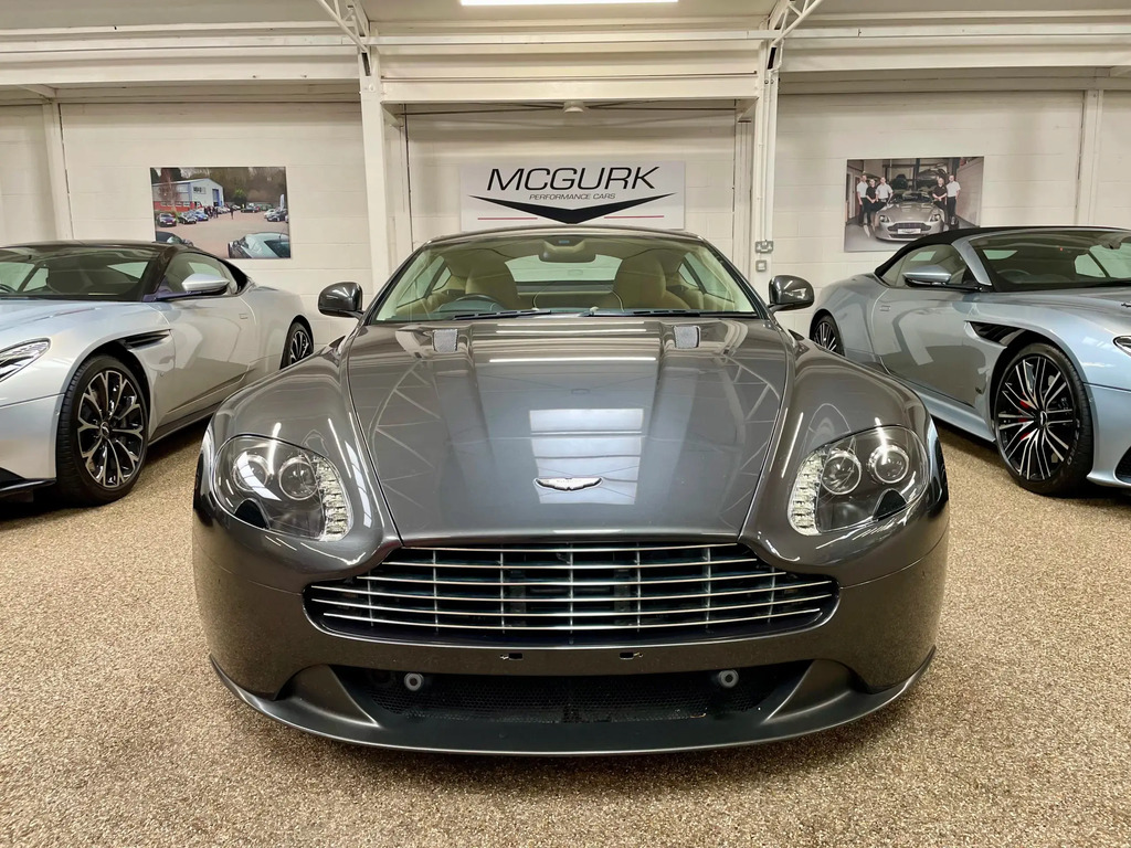 Aston Martin Vantage 4.7 V8 Coupe #5