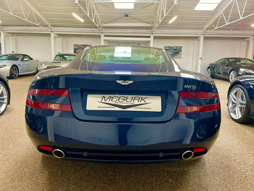 Aston Martin DB9   #6