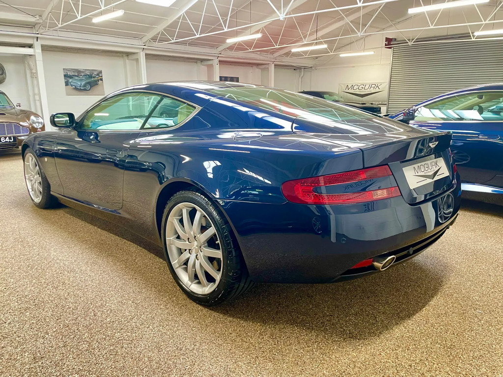 Aston Martin DB9   #4