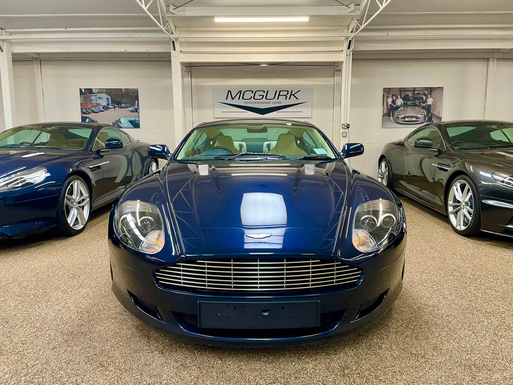 Aston Martin DB9   #5