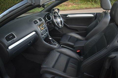 Volkswagen Golf 2.0 Tsi R Black #5