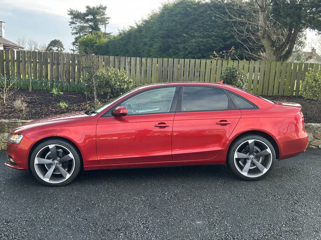 Audi A4 2.0 Tdi 143 Se Technik Multitronic Red #5