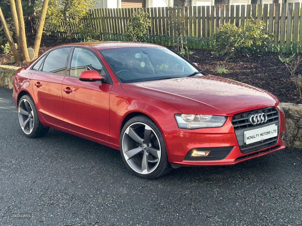 Audi A4 2.0 Tdi 143 Se Technik Multitronic Red