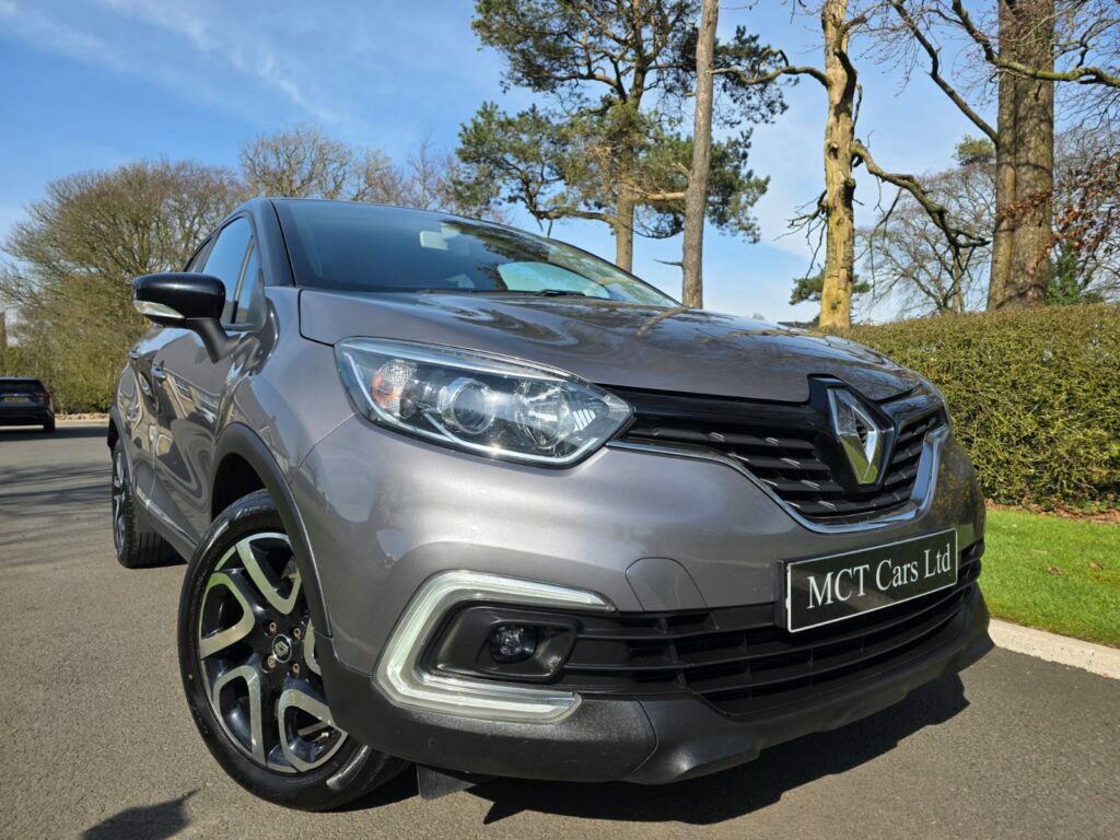 Renault Captur 1.5 Dci 90 Iconic Sat Nav Keyless Entry Parkin 