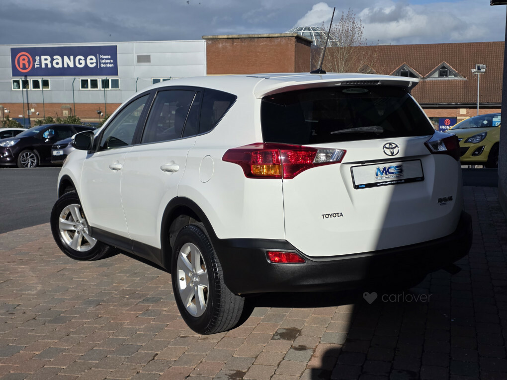 Toyota Rav 4 Icon D-4d 4X2  #5