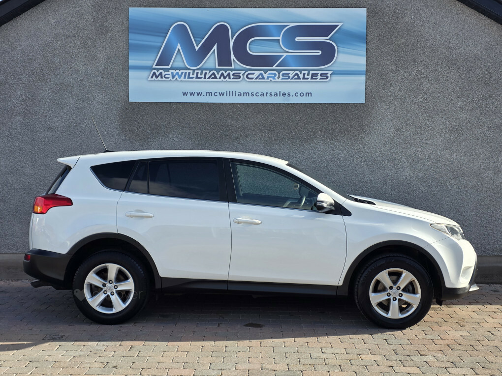 Toyota Rav 4 Icon D-4d 4X2  #2