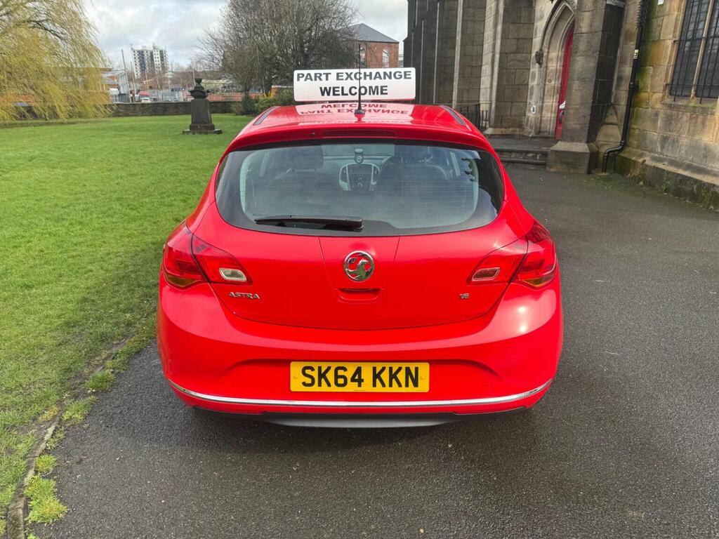 Vauxhall Astra Hatchback 1.6 16V Excite Euro 5 201464 Red #6