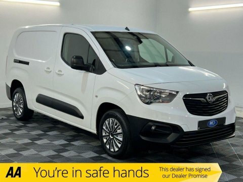 Vauxhall Combo 1.5 Turbo D White