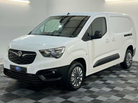Vauxhall Combo 1.5 Turbo D White #6