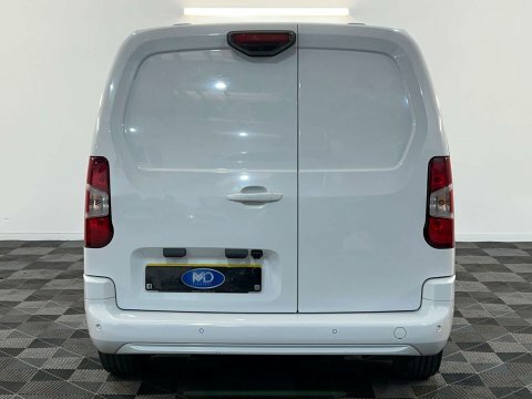 Peugeot Partner 1.5 Partner Asphalt MM24DTU White #4