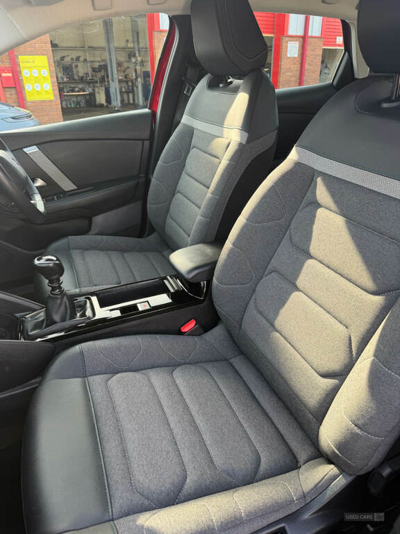 Citroen C4 1.2 Puretech 130 Sense Plus AVZ8062 Red #4