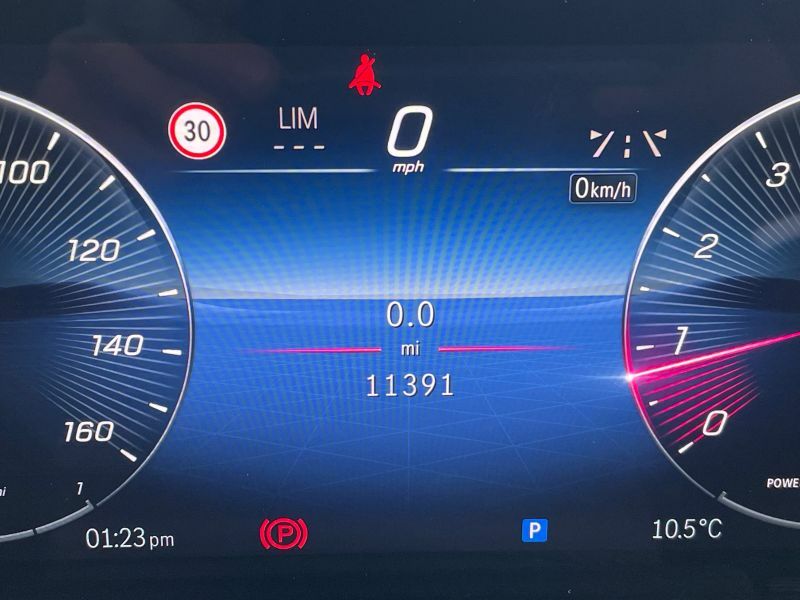 Mercedes-Benz GLA Class Suv WA24SDO Blue #6